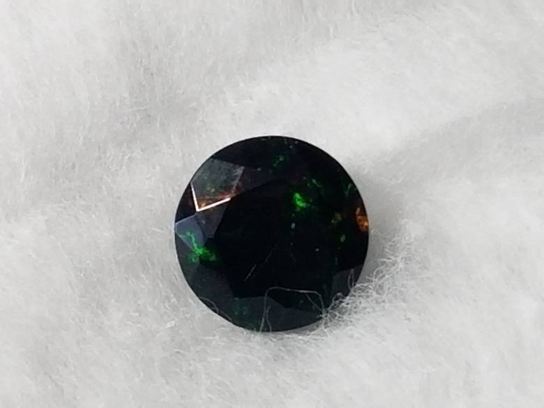 Черный опал 1.15 Ct   7.90 x 7.90 x 4.60 MM - фото фото фото 3