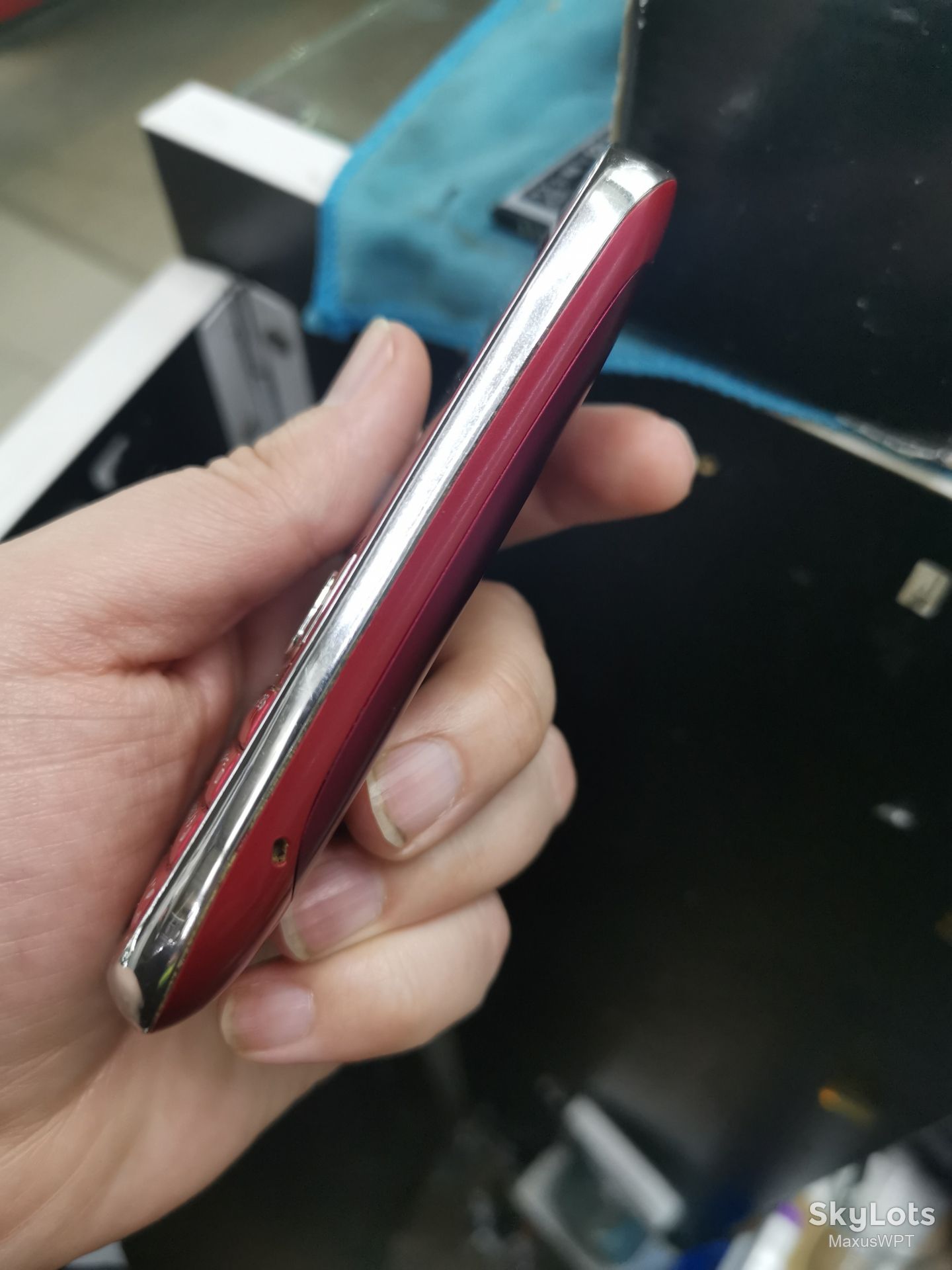 #932 Sklad Nokia Asha 302 RM-813 RED - фото фото фото 2