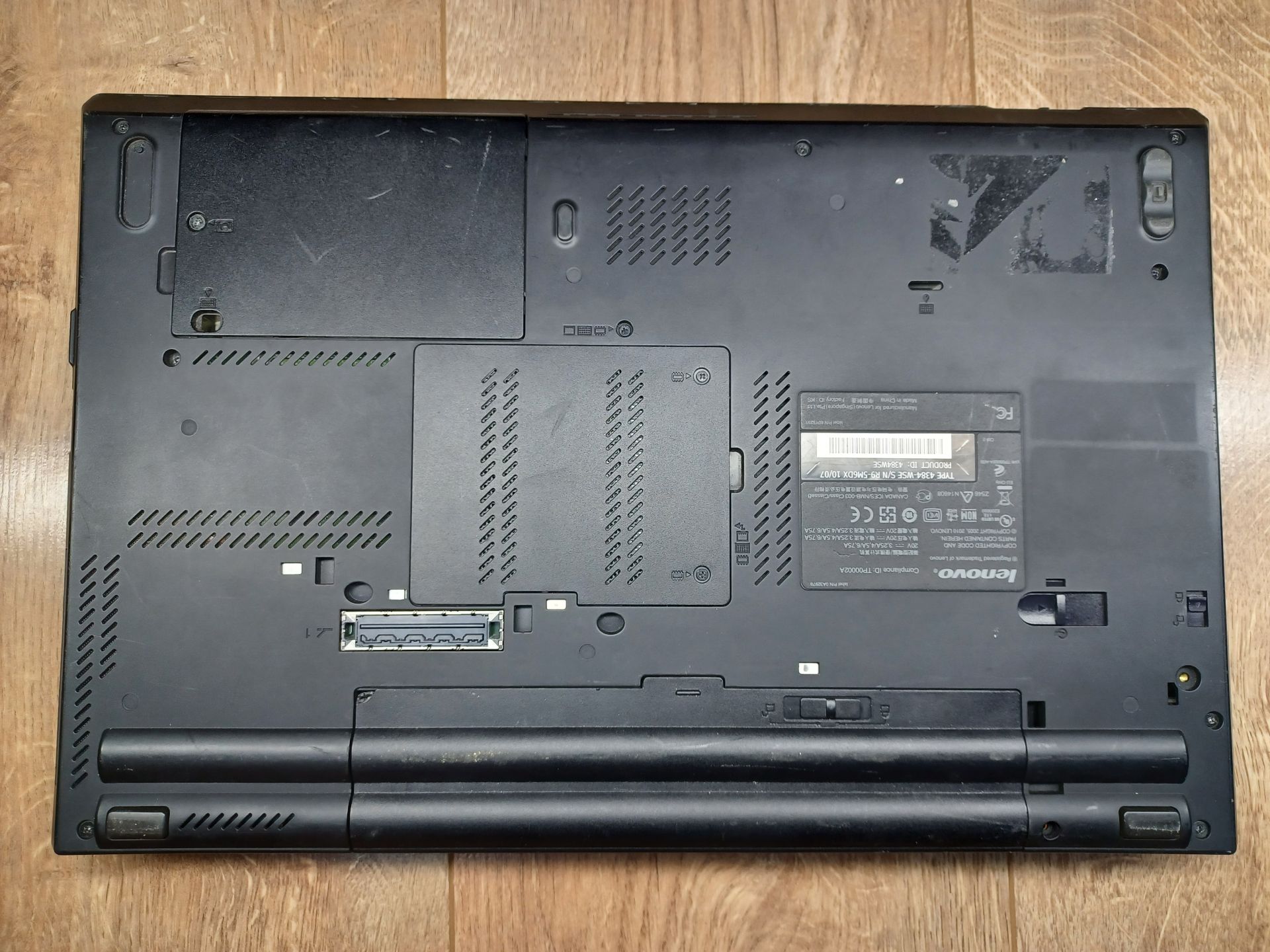 Ноутбук Lenovo ThinkPad T510 - фото фото фото 4