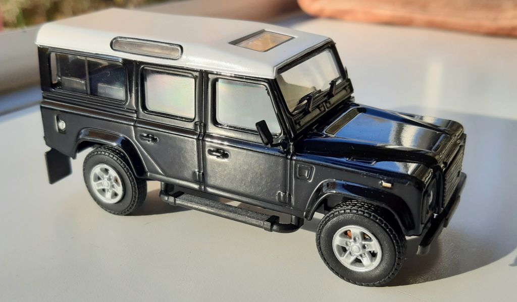 1/43 Land Rover New Discovery. Cararama. Новая. - фото фото фото 1