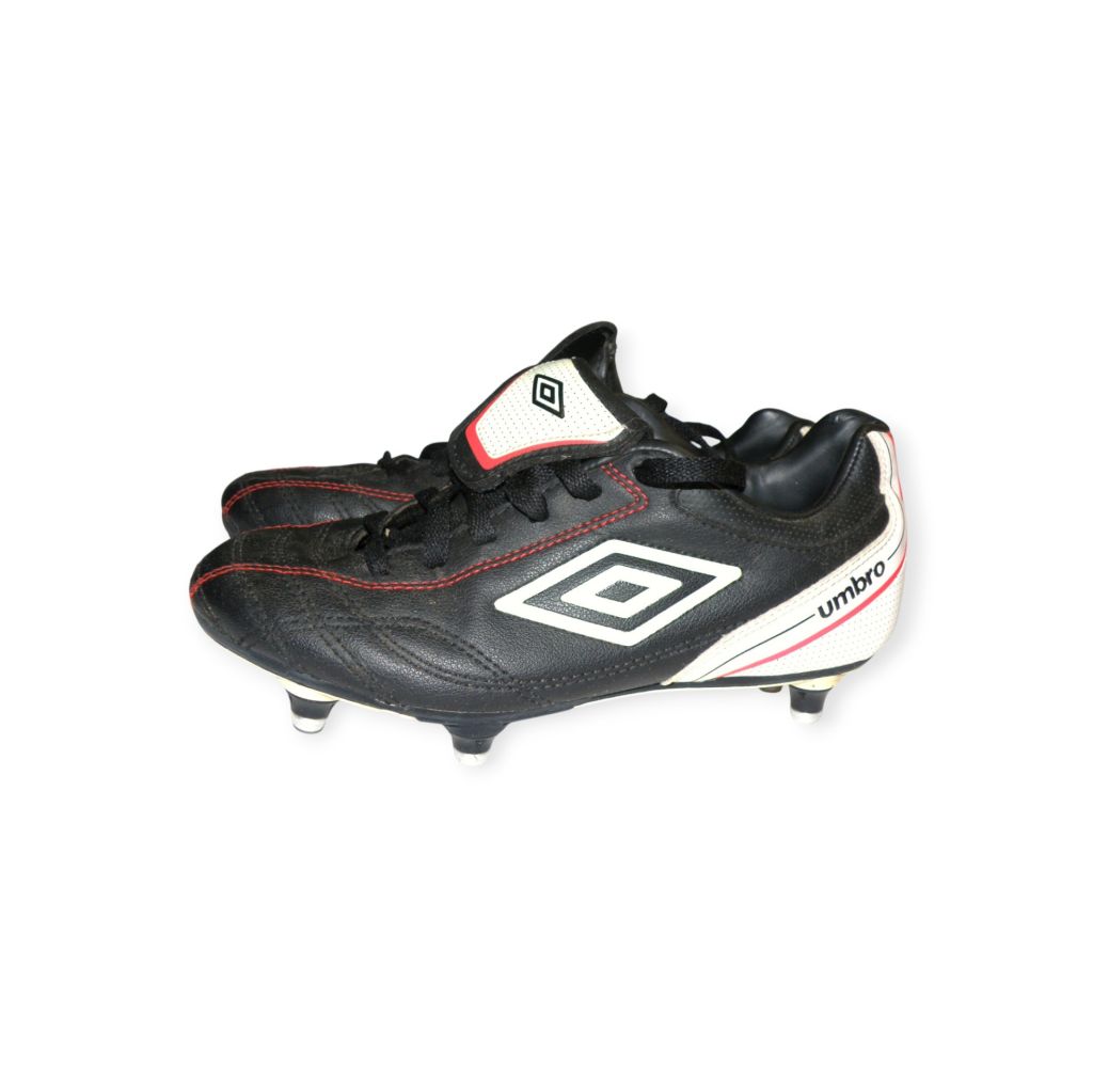 Бутси Umbro р.35,5 - фото фото фото 0
