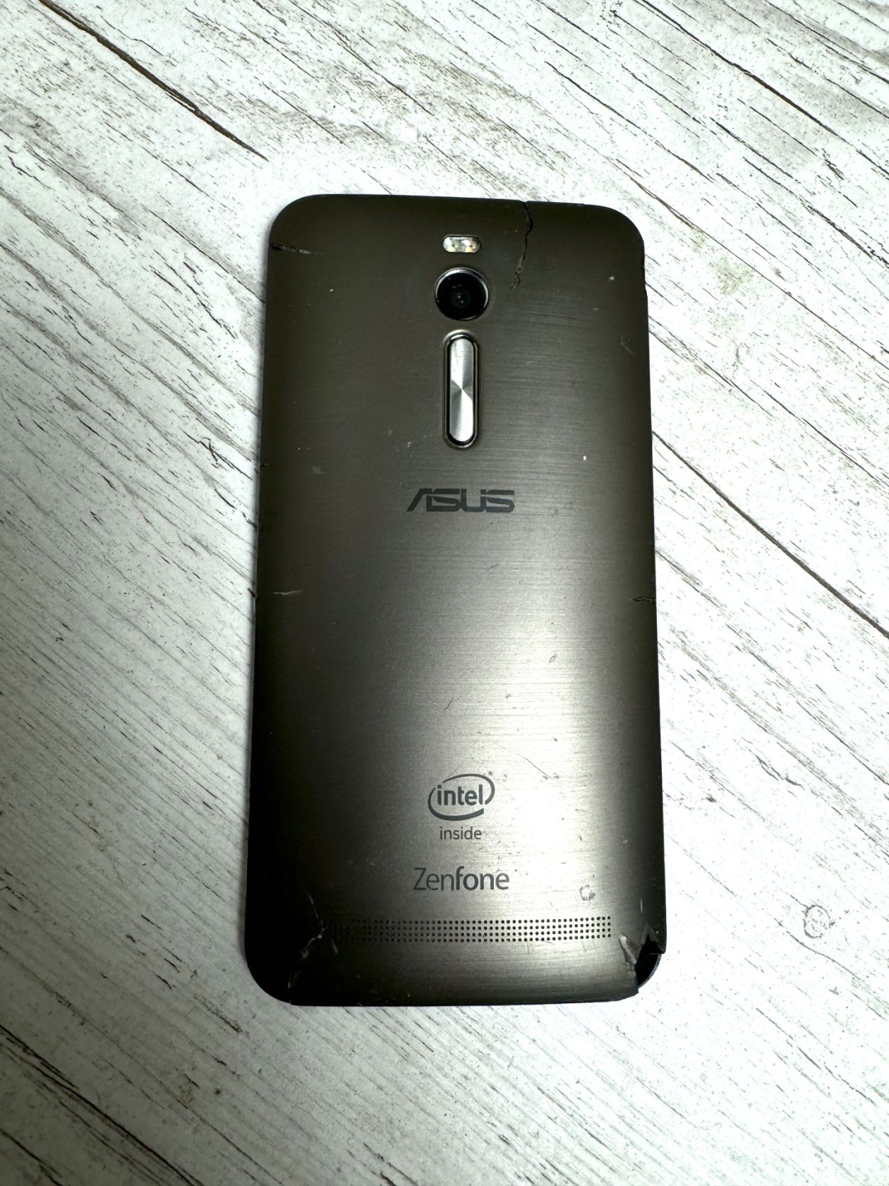 Телефон Asus Zenfone 2 - фото фото фото 5
