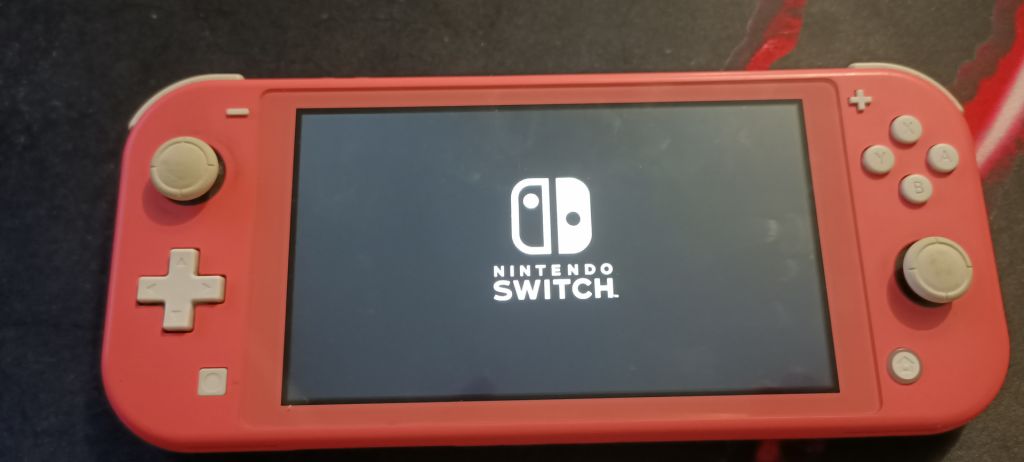Nintendo Switch Lite + чехол + игры - фото фото фото 5