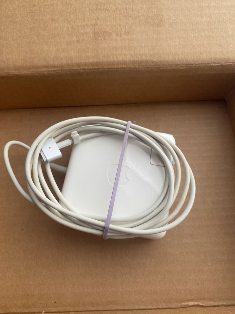 Apple MagSafe 2 85W зарядка для MacBook Pro     (нерабочая) - фото фото фото 3