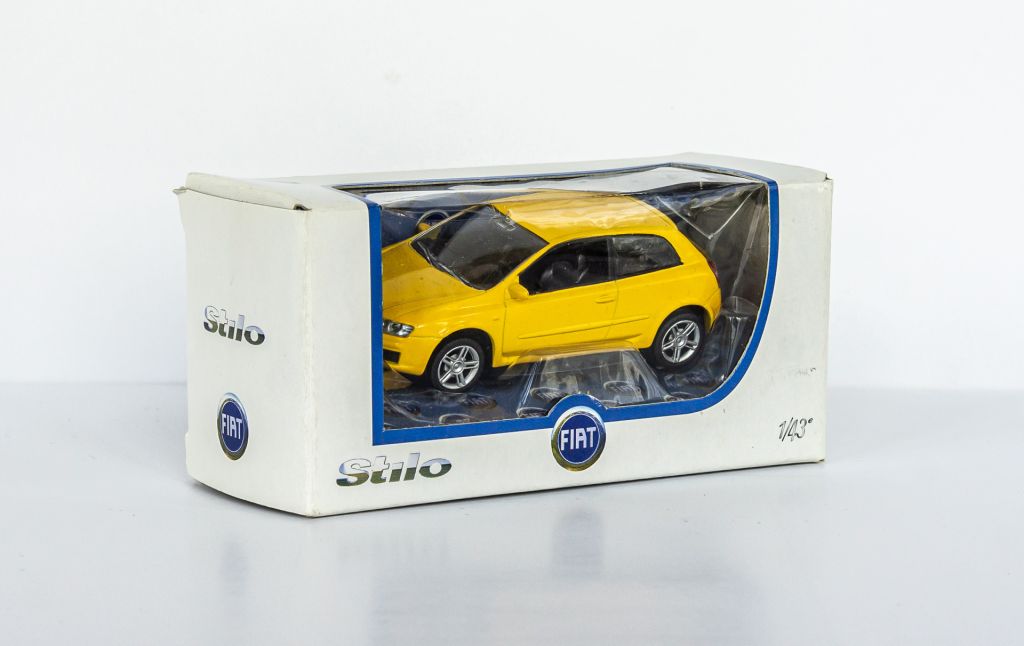 1:43 FIAT Stilo 2004-06 yellow, Norev #771001 - фото фото фото 0