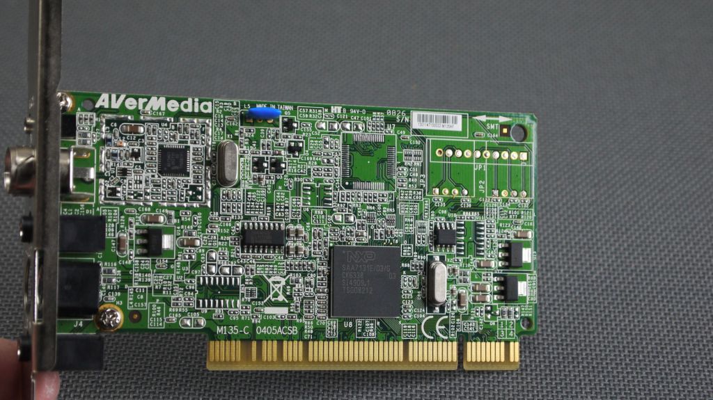 Тв-тюнер AverMedia AverTV M135-C PCI Вживане - фото фото фото 1