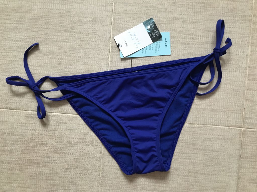 Плавки бикини на завязках, от Marks &amp; Spenser. 40 евро - фото фото фото 7
