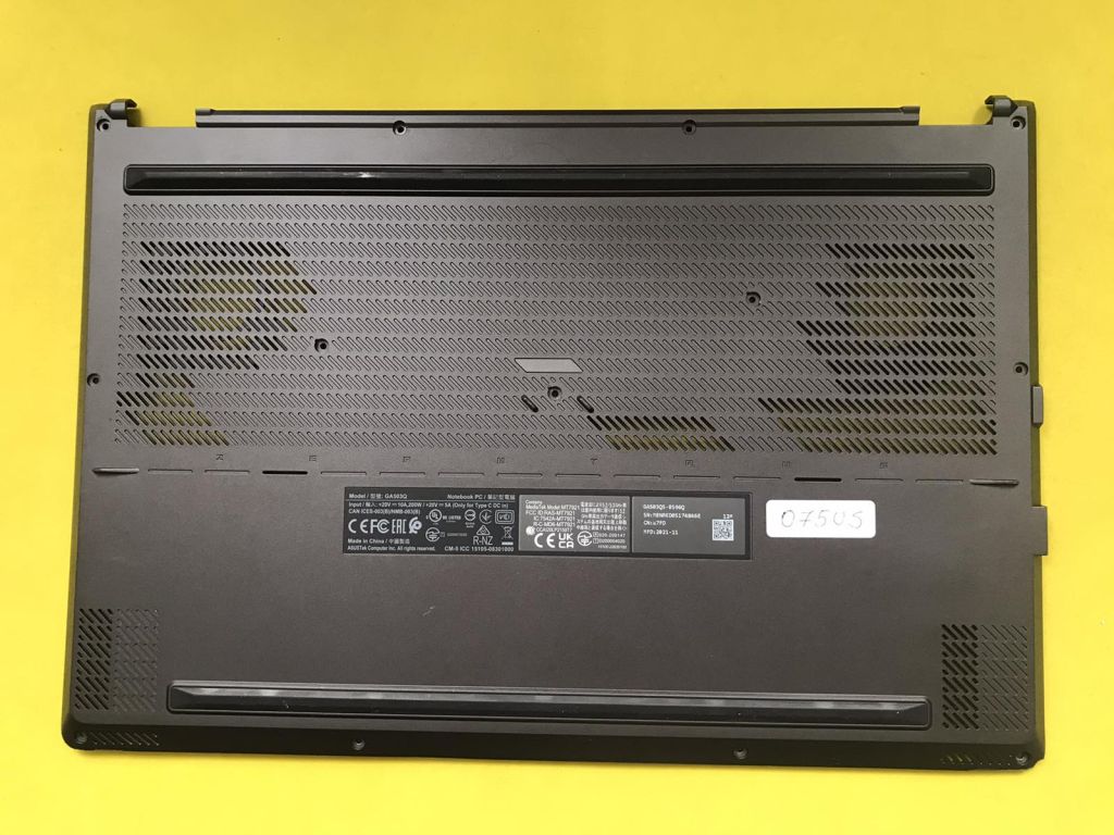 Нижня сервісна кришка на ноутбук ASUS ROG Zephyrus GA503QS - фото фото фото 0