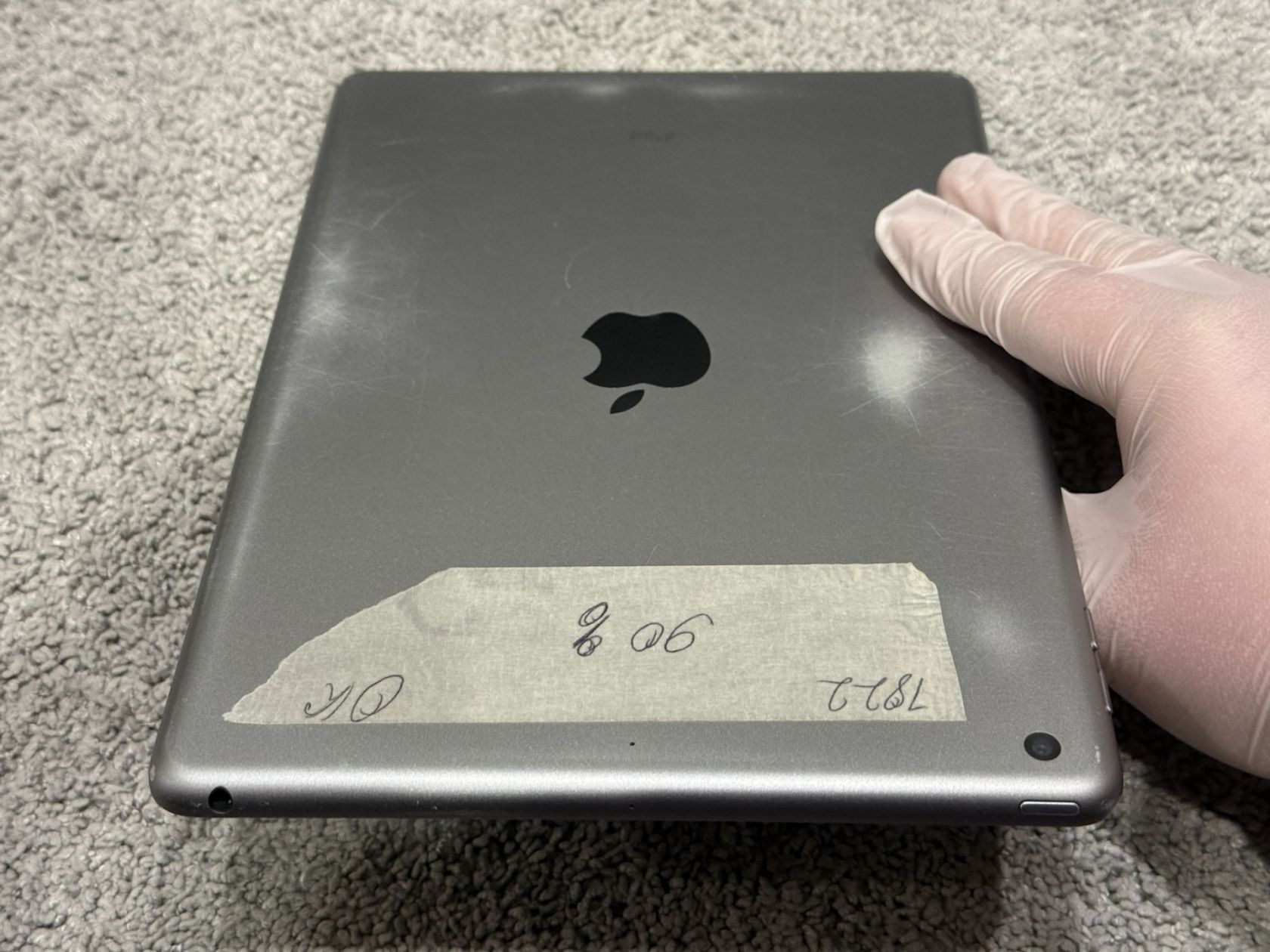Планшет Apple iPad 5 A1822 32Gb Space Gray - фото фото фото 7