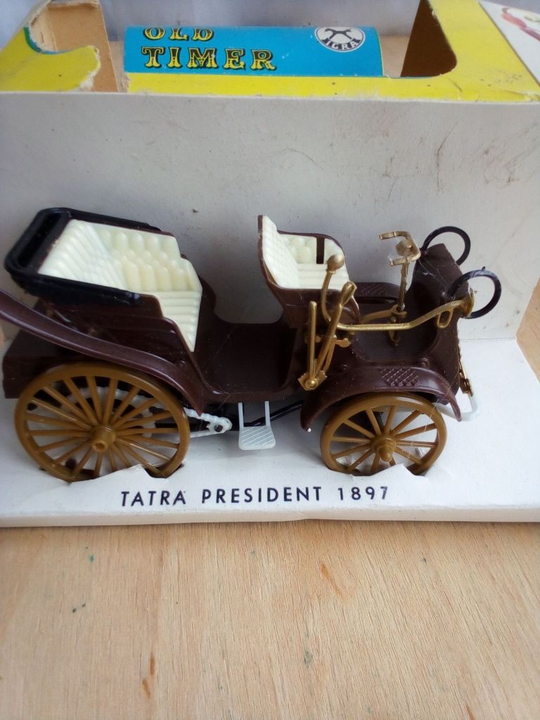 Tatra President 1897 Igra 1:36 Made in Czech Republik - фото фото фото 1