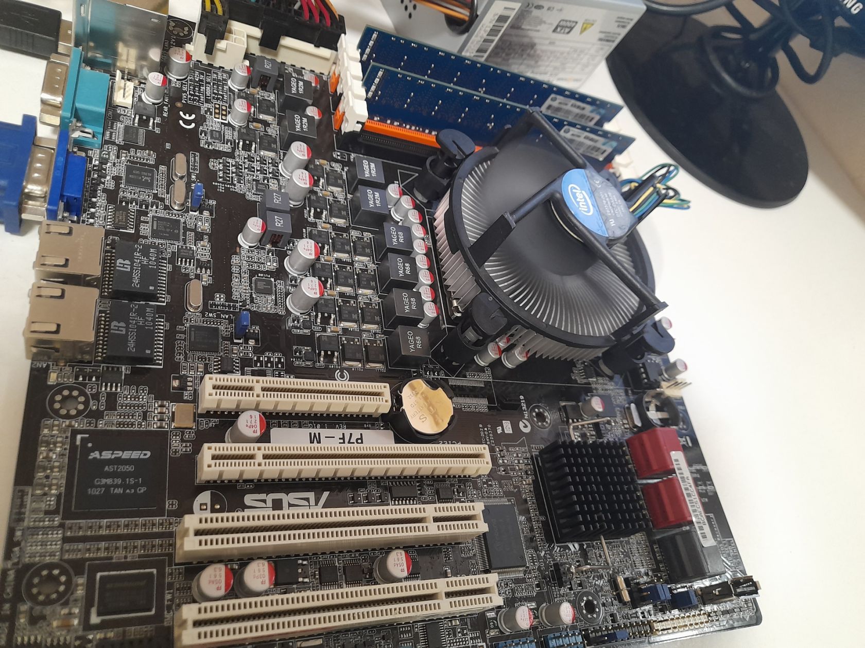 Мат.плата Asus P7F-M s1156 x3430 8Gb DDR3 PCIe x16 - фото фото фото 0