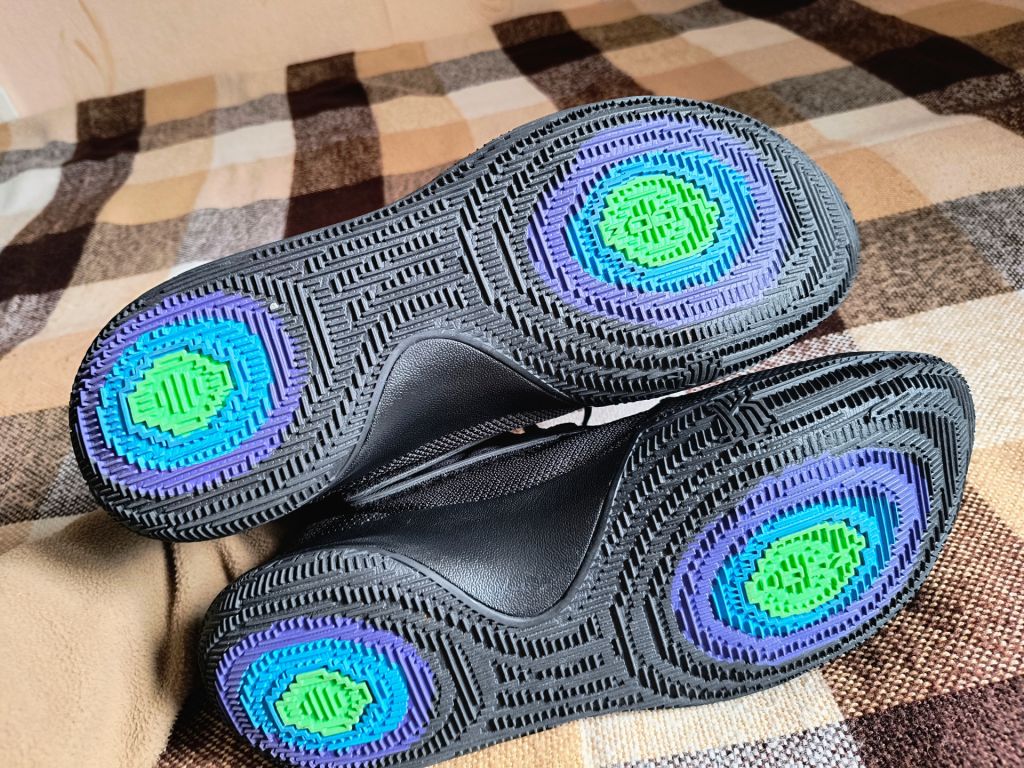Кросівки Nike Kyrie Low 1 - фото фото фото 4