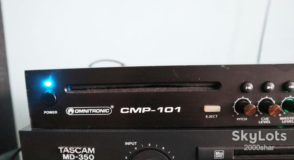 CD проигрыватель Omnitronic CMP-101 - фото фото фото 4