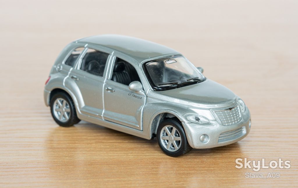 1:38 Chrysler PT Cruiser GT 2.4 Turbo silver, Maisto - фото фото фото 0