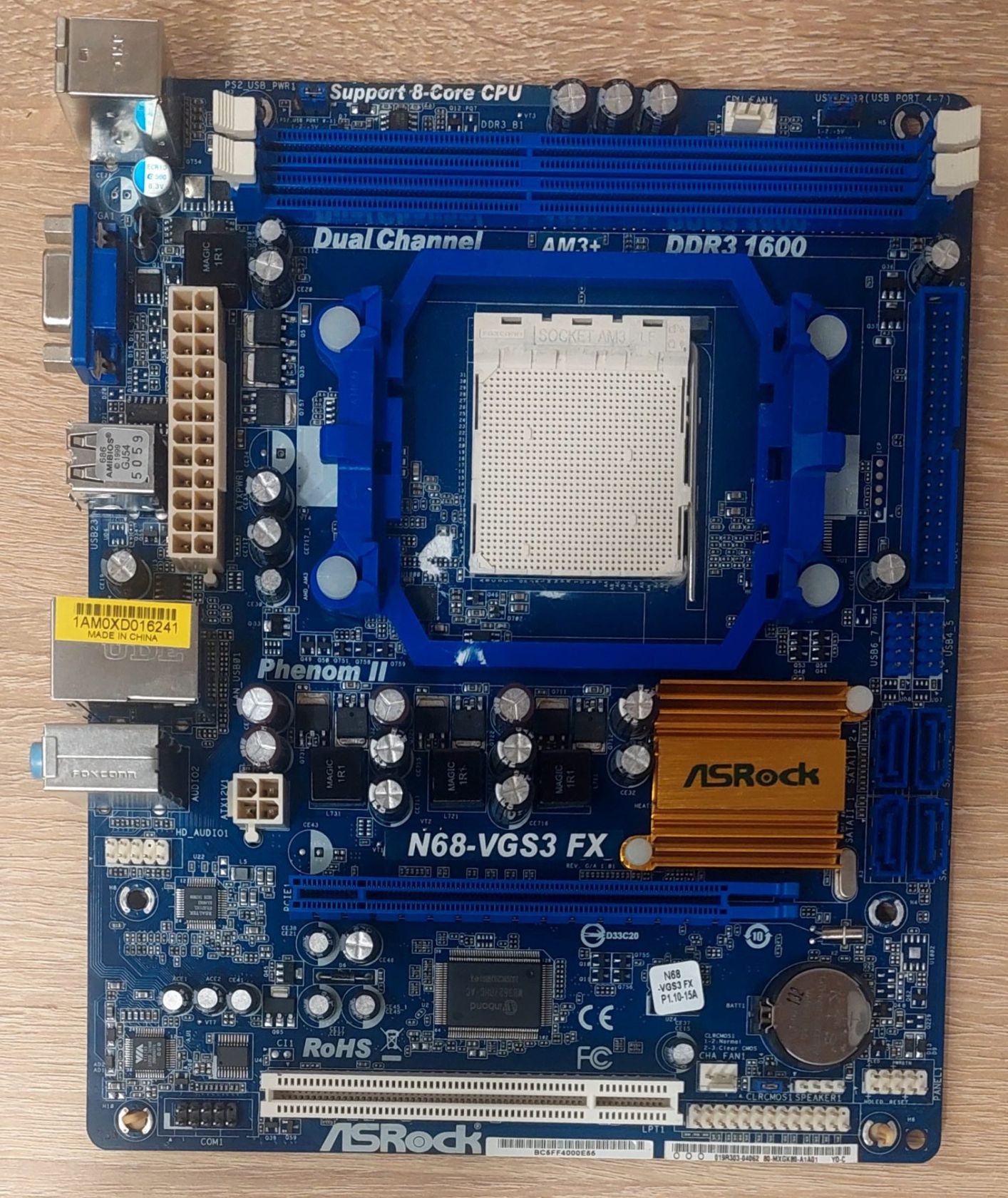 Материнська плата Socket AM3+ / ASRock N68-VGS3 FX / MicroATX/2 x DDR3 Б/В - фото фото фото 2