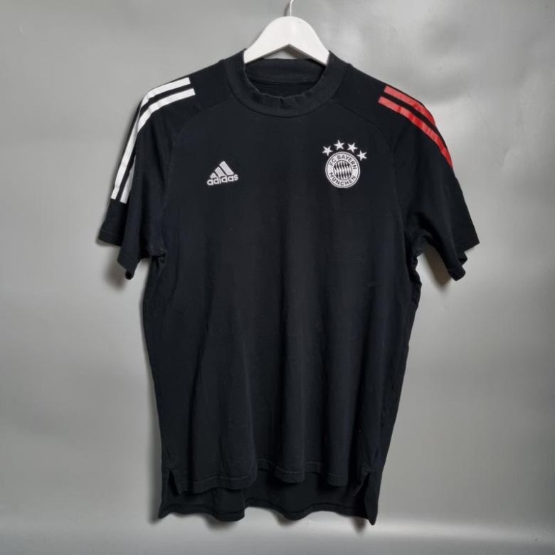 Футболка чоловіча adidas fc bayern munchen,  l чорна - фото фото фото 1