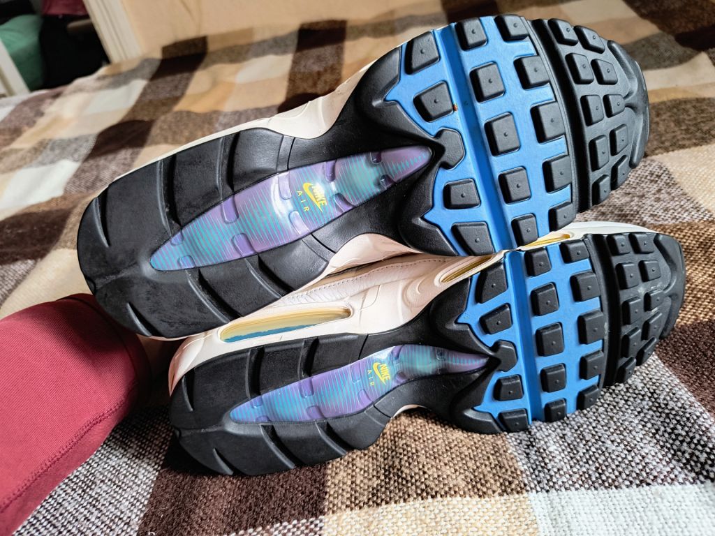 Кросівки Nike Air Max 95 Kaomoji - фото фото фото 8