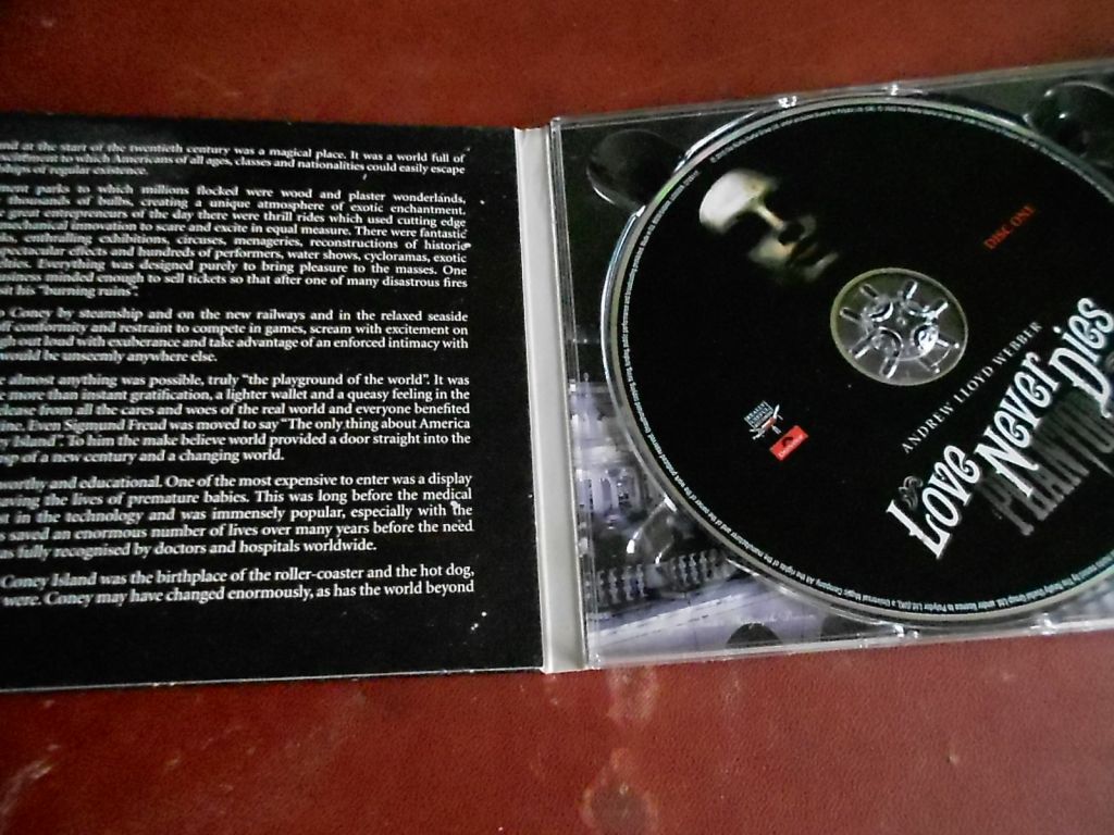 Andrew Lloyd Webber Love Never Dies 2CD + DVD фирменный б/у - фото фото фото 5