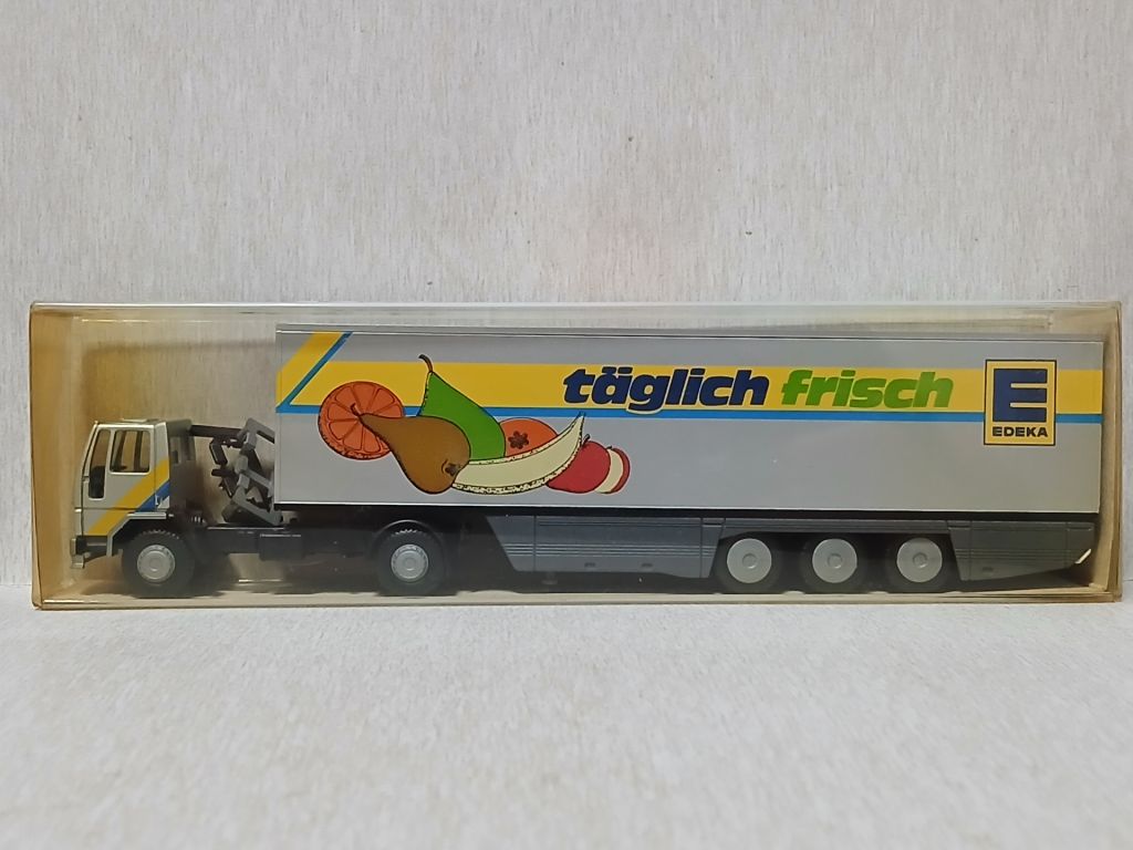 Автомобіль, Ford Cargo.  RIETZE/FALLER 1:87 H0  (61815.00/4). - фото фото фото 6