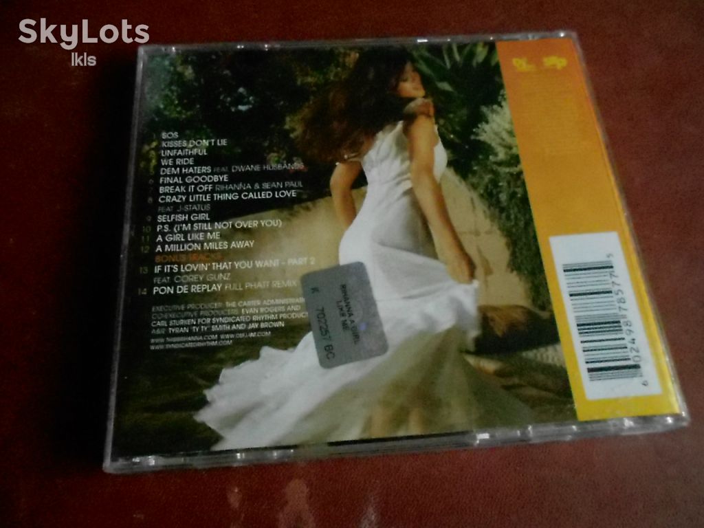 Rihanna A Girl Like Me CD б/у - фото фото фото 1