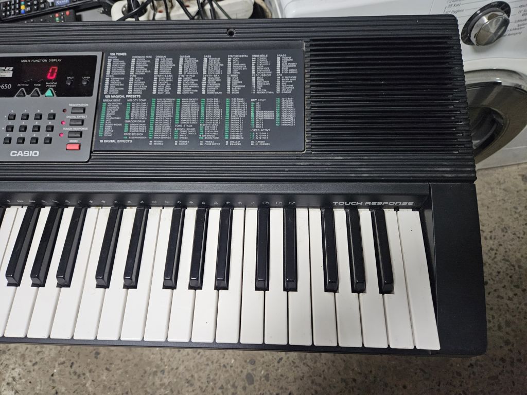 Синтезатор Casio CT-650 - фото фото фото 4