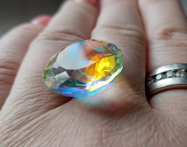 Радужный кварц 25.6 Ct - фото фото фото 6