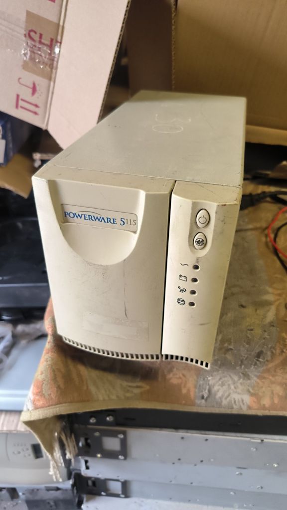Бесперебойник ИБП UPS EATON POWERWARE 5115 PW5115 750i USB - фото фото фото 0