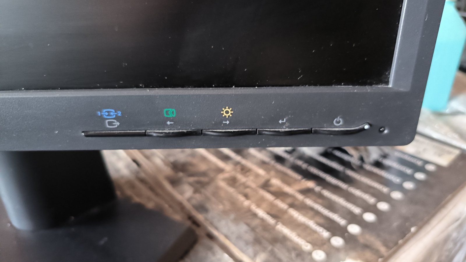 Монітор Lenovo LT2252pwD - фото фото фото 2