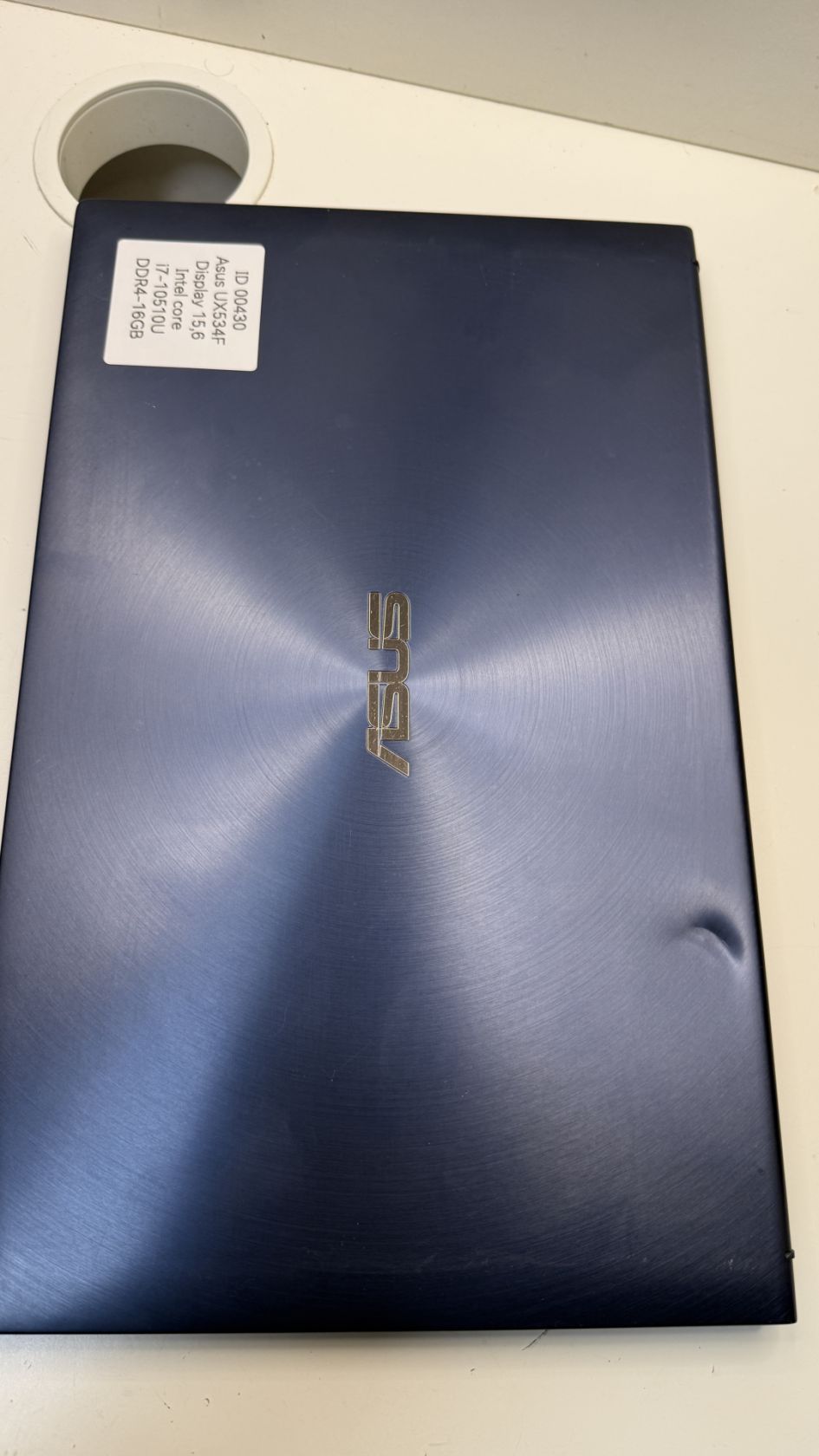 Ноутбук ASUS UX534F Intel Core i7-10510U DDR4-16GB  ID-00430 - фото фото фото 4