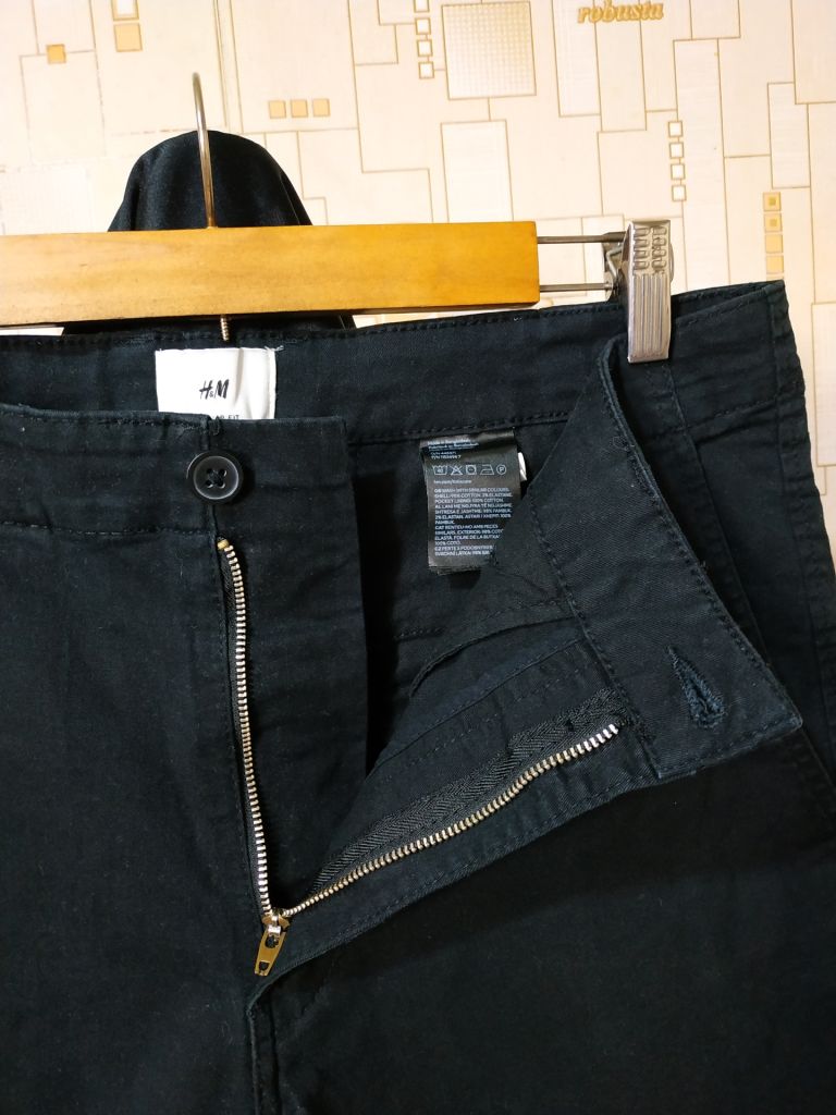 Шорти чорні стрейчеві H &amp; M р-р 33 - фото фото фото 2
