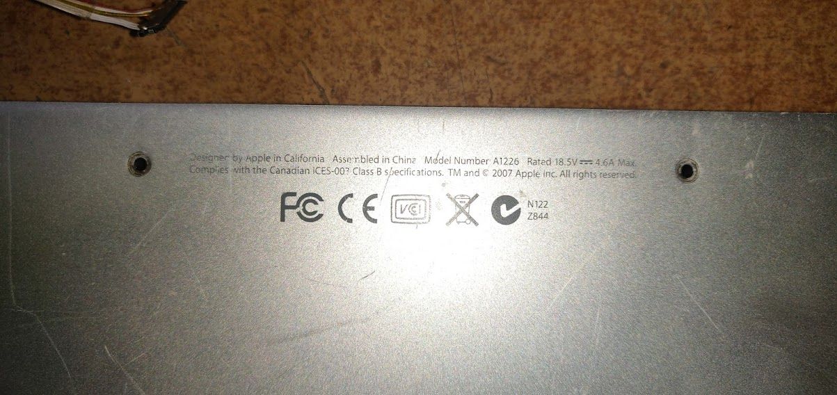 Ноутбук Apple MacBook Pro 15 A1226 № 22070265 - фото фото фото 4