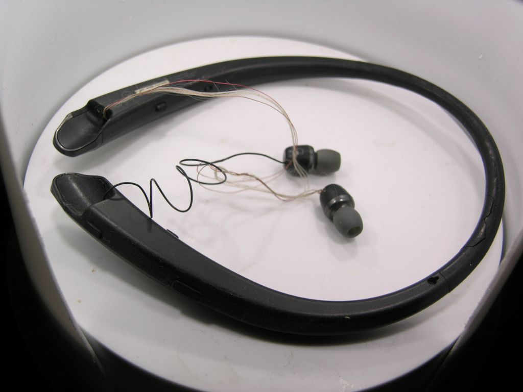 bluetooth стерео гарнитура lg Tone HBS-910 Harman Kardon з США - фото фото фото 12