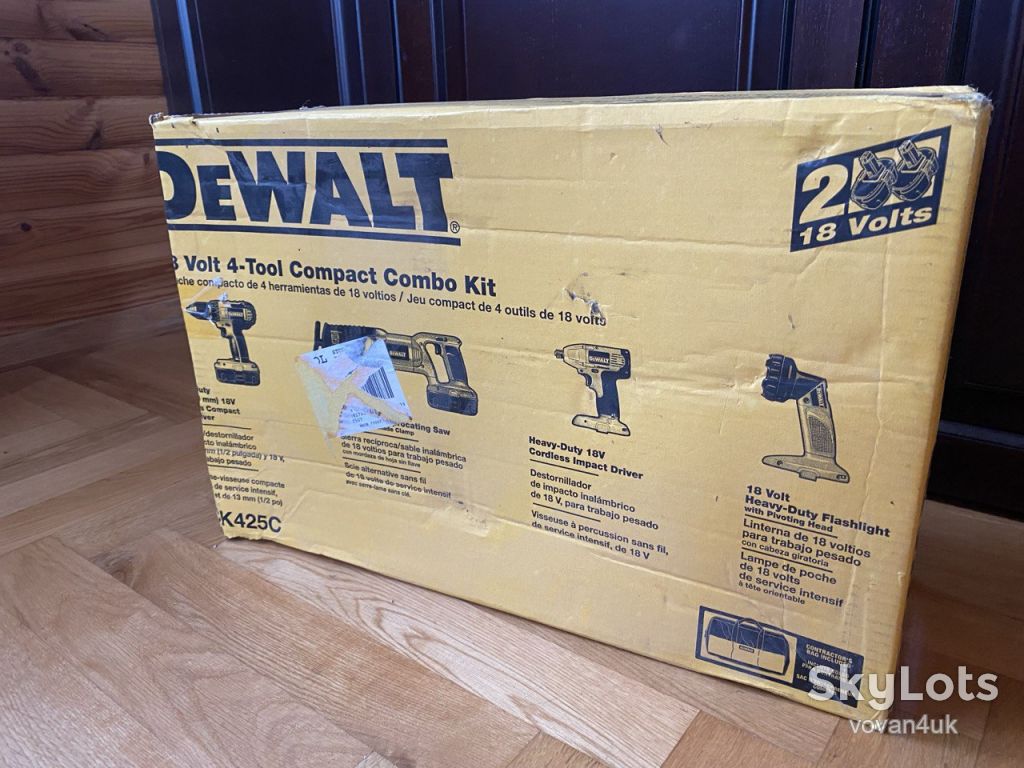 DeWALT DCK425C 18 V 4‑Tool Compact Combo Kit - фото фото фото 4