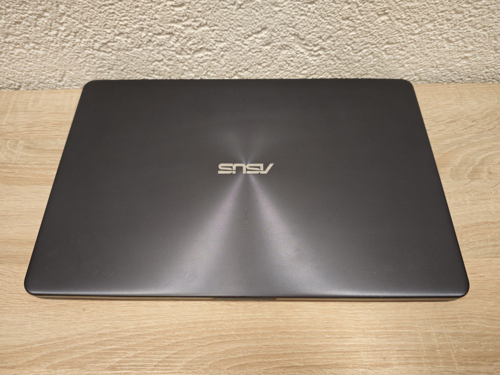 Ноутбук 17.3" Asus Intel Pentium 4417U/DDR4 4Gb/SSD 128Gb/Intel - фото фото фото 1