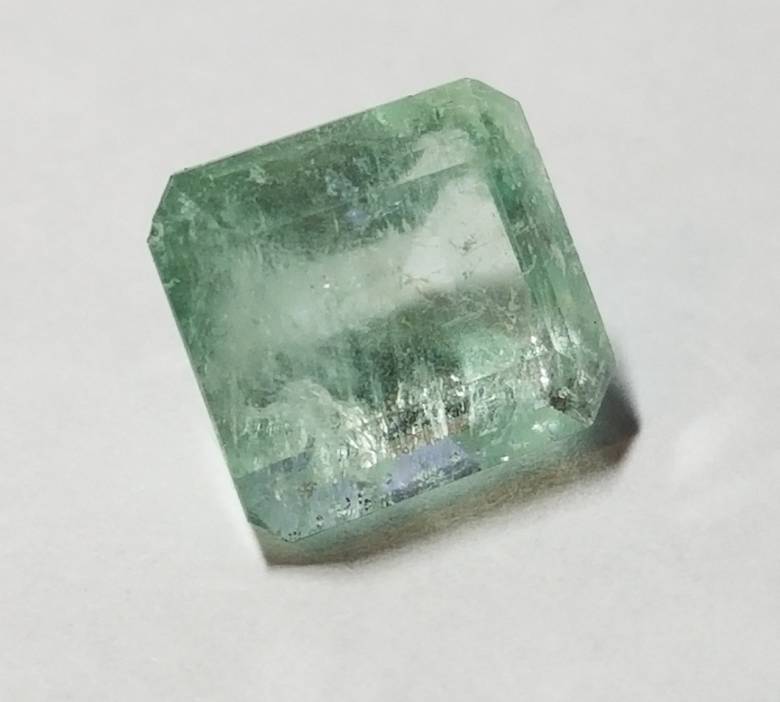 Изумруд  4.05 ct   9.91 X 8.69 X 6.63 mm - фото фото фото 3