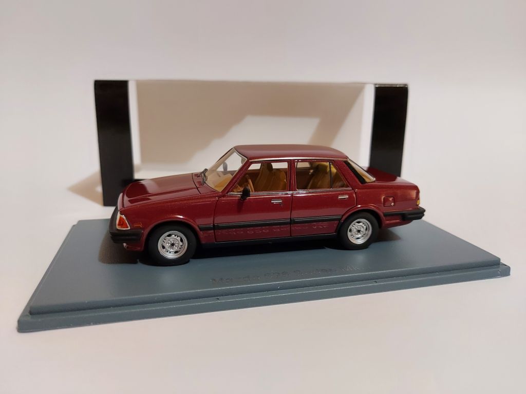 NEO 1:43 Mazda 626 Sedan Mk1  (1981) bordeaux - фото фото фото 1