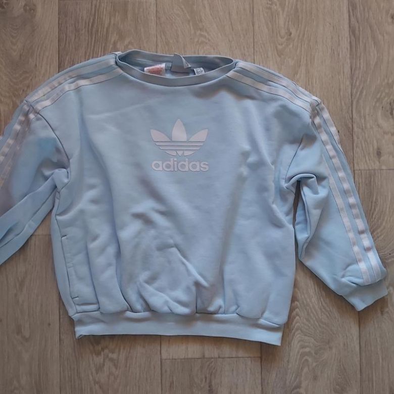 Товстовка adidas 9-10 років - фото фото фото 0