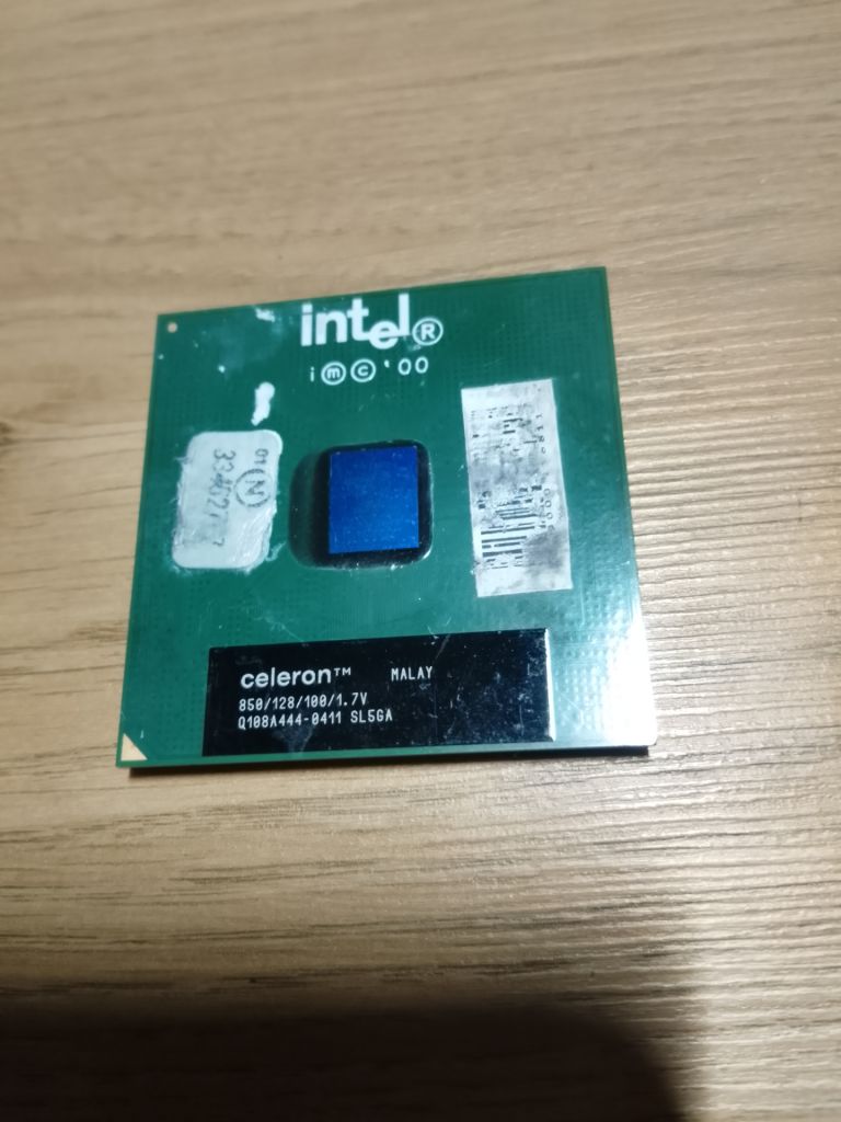 Celeron 8501281001.7V  SL5GA Socket 370 - фото фото фото 0