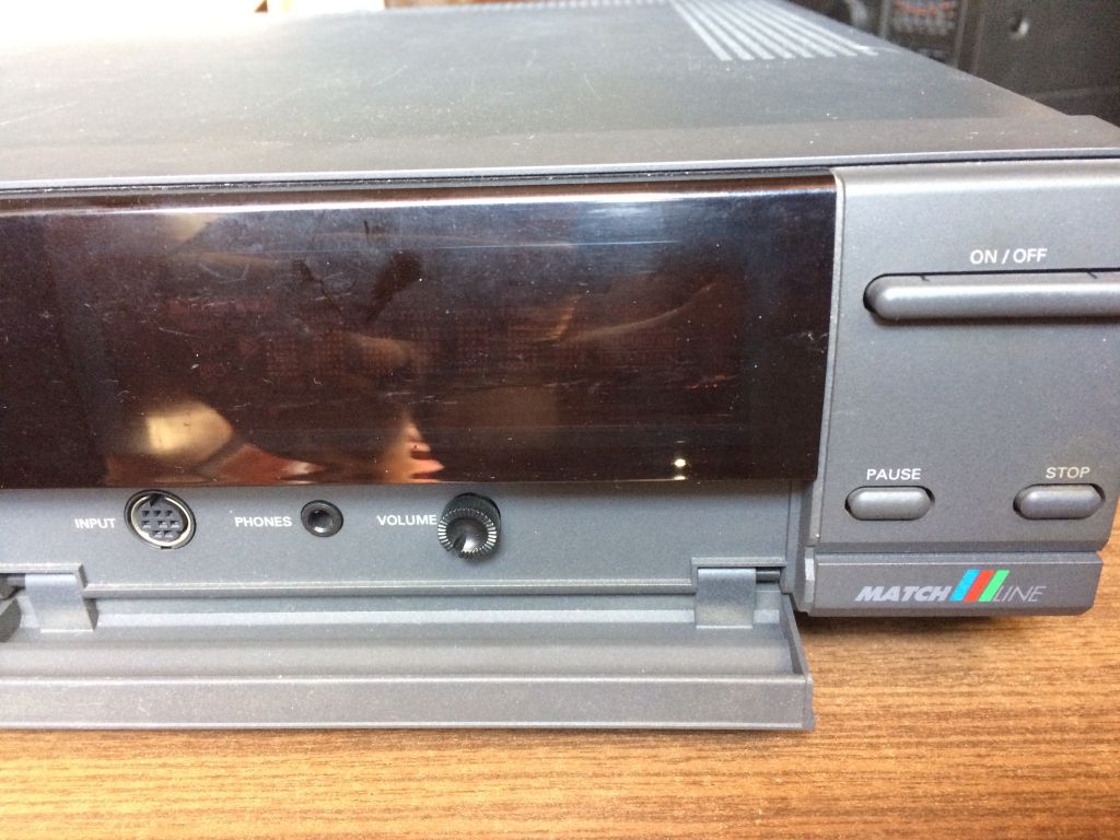 Приставка Philips CD-i 220 с видеокартриджем без пульта      (проблемный привод) - фото фото фото 1