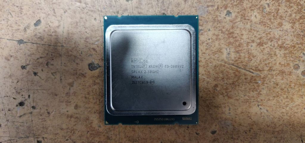 Процессор Intel Xeon E5-2609V2 2.50GHz LGA2011 № 212506 - фото фото фото 0