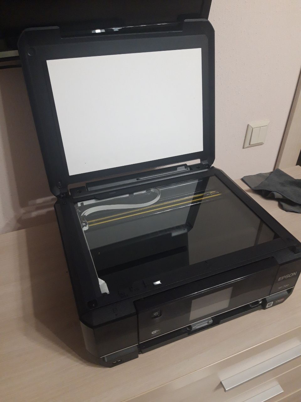 БФП Epson Expression Premium XP-700 без СБПЧ    (3 в 1: принтер, сканер, копір) все що е на фото. - фото фото фото 1