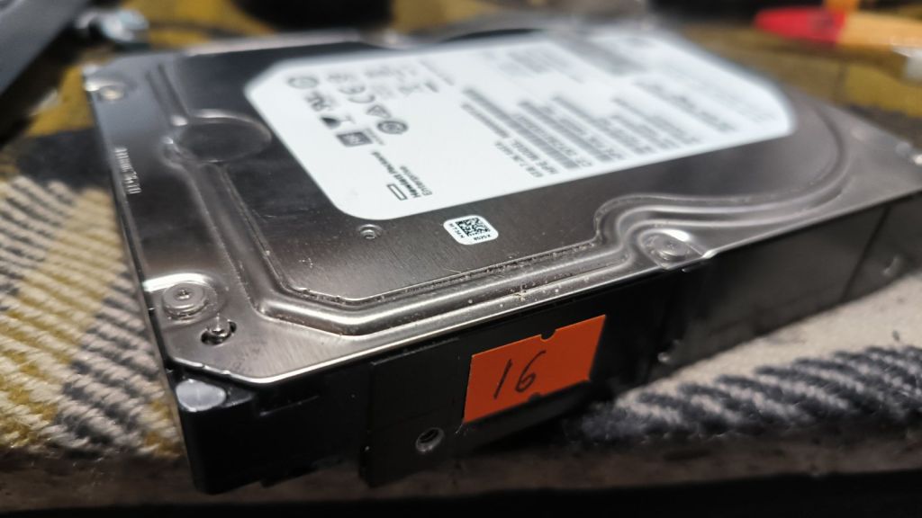 Жорсткий диск HDD Hewlett Packard Enterprise MB6000GVYZB 6TB №16 - фото фото фото 2