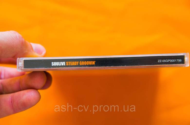 Музичний диск CD. SOULIVE - Steady groovin - фото фото фото 1