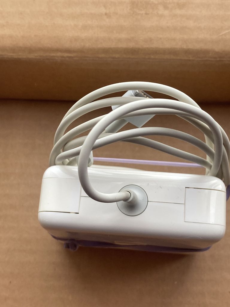 Apple MagSafe 2 85W зарядка для MacBook Pro     (нерабочая) - фото фото фото 2