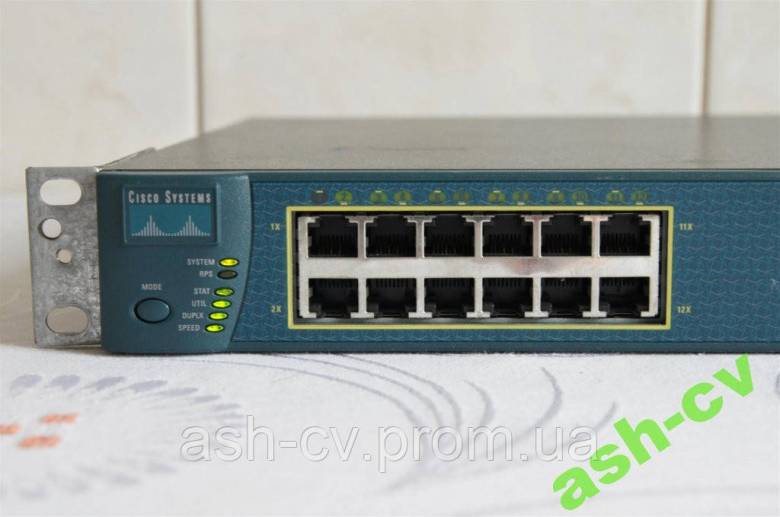 Комутатор, CISCO, Catalyst, 3500, XL, WS-C3524-XL - фото фото фото 1
