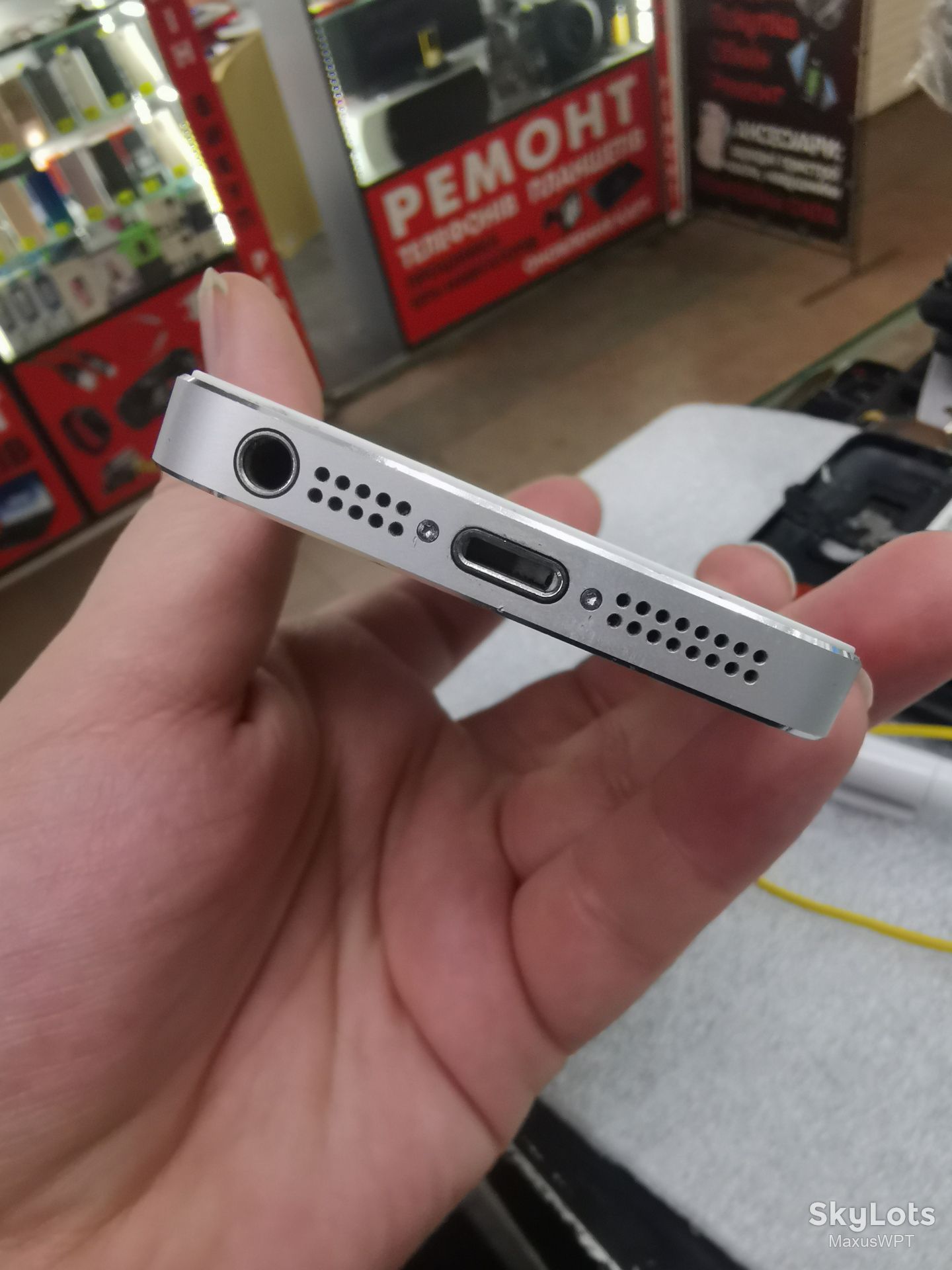 #Shop iphone 5s silver  1445 - фото фото фото 5