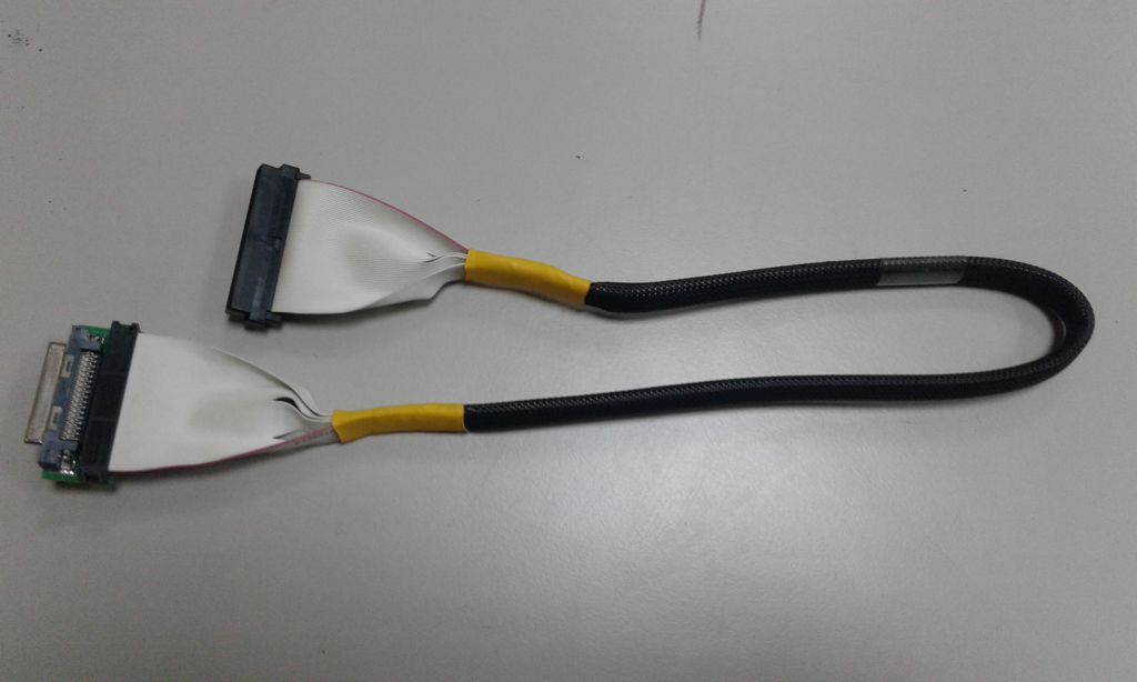 Кабель Compaq 155074-001 Compaq 23inch VHDCI Int/Ext SCSI Cable Proliant ML530 ML570 - фото фото фото 0