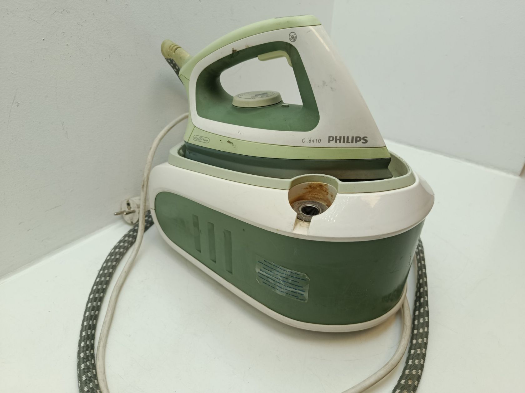 Парова станція   (парогенератор) Philips GC6410 Double Speed — гріє, прасує   (без заглушки бойлера) - фото фото фото 4