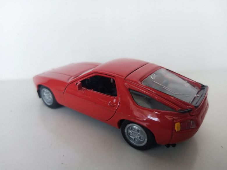 Porsche 928 S.   NZG  -2811- - фото фото фото 2
