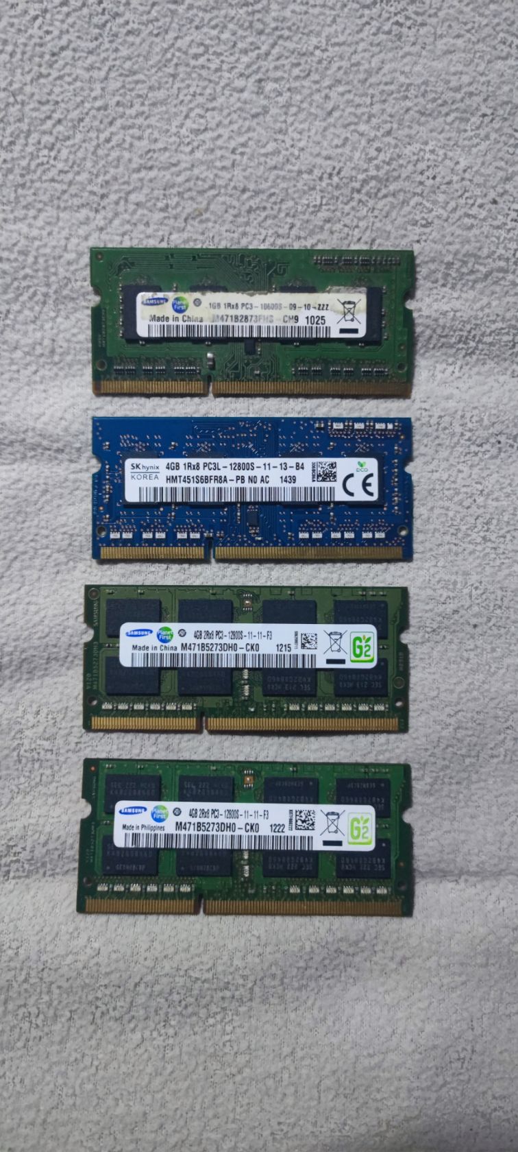 SoDimm ddr3 4gb 3шт. 1gb 1шт. - фото фото фото 0